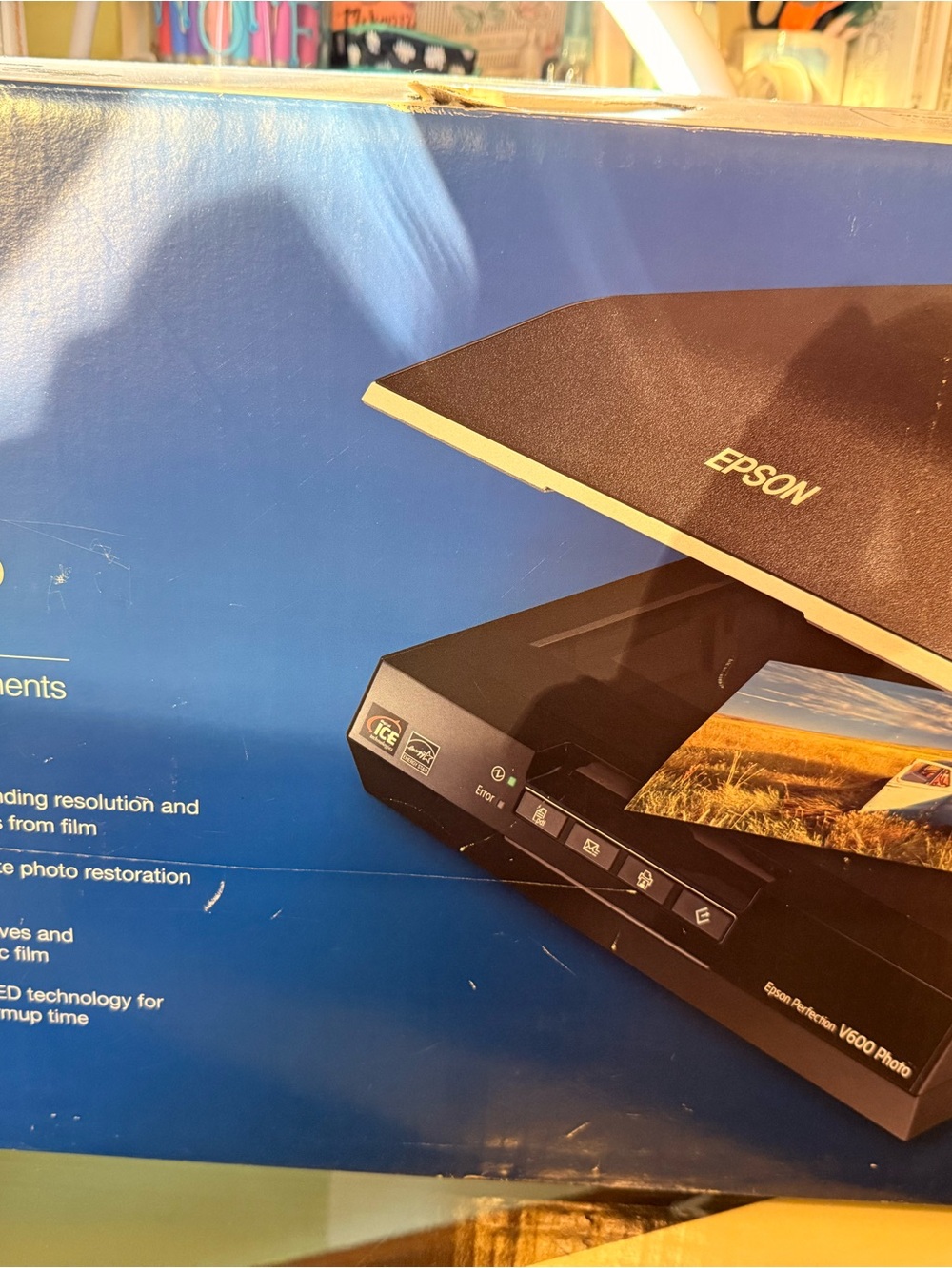 NIB Epson Perfection V600 Photo Scanner in Black